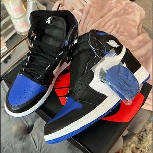 Jordan 1 royal toe